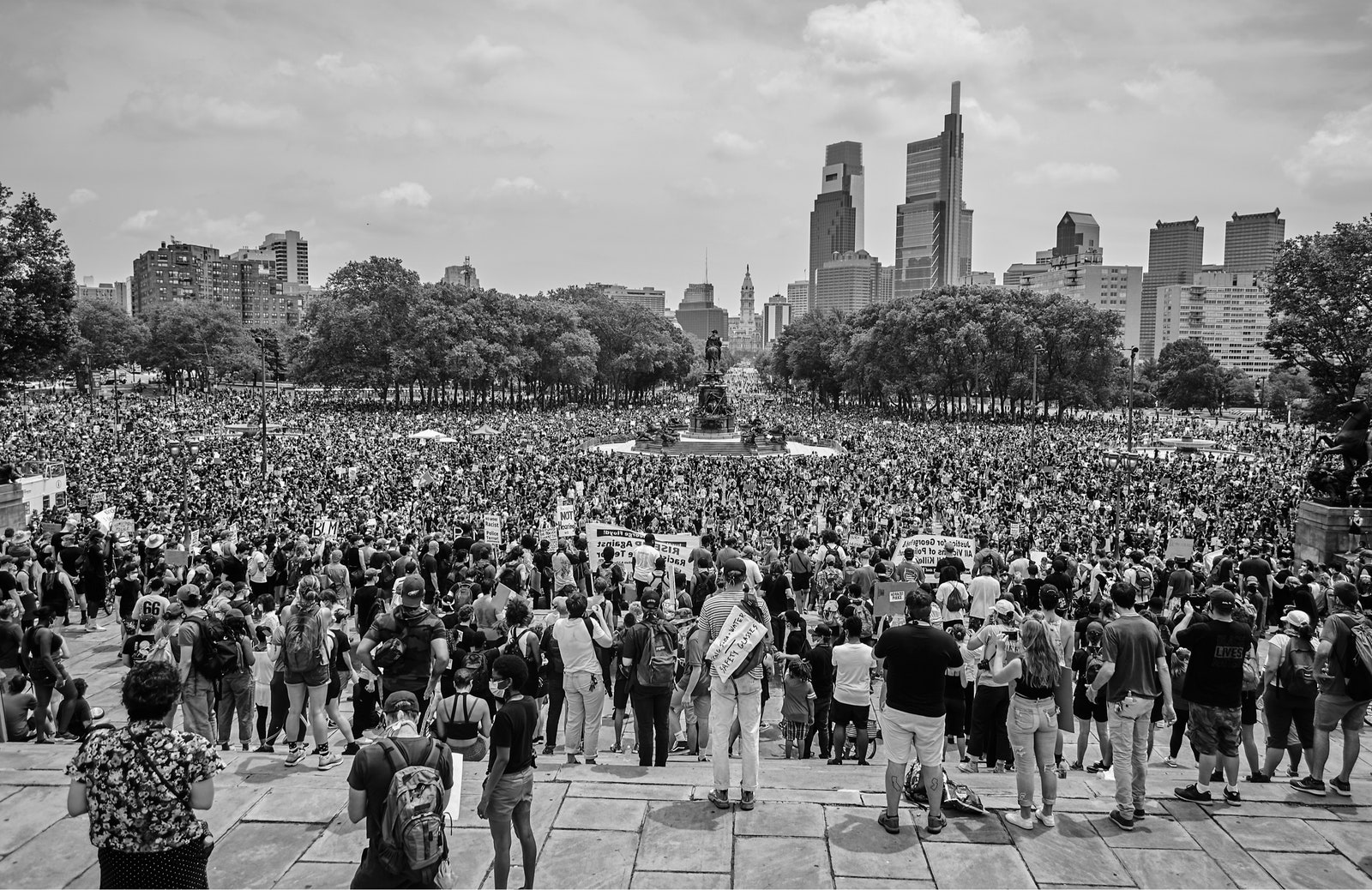 BLM rally at Washington Monument Fountain_Isaac Scott